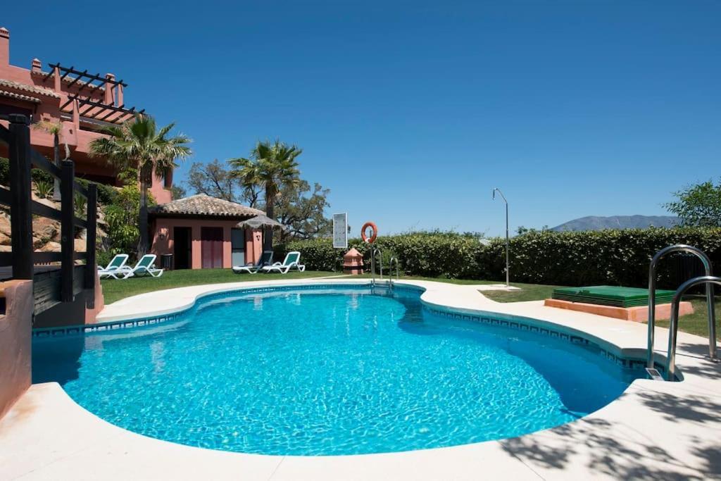 Luxury Apartment With Sea Views, Golf, Gym, Spa, 7 Pools Ojén Dış mekan fotoğraf