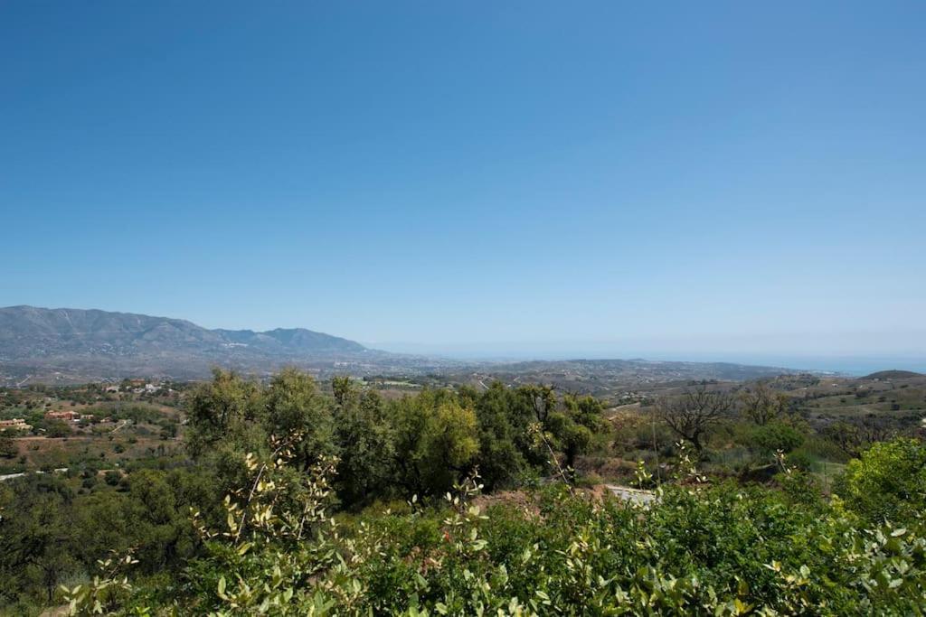Luxury Apartment With Sea Views, Golf, Gym, Spa, 7 Pools Ojén Dış mekan fotoğraf